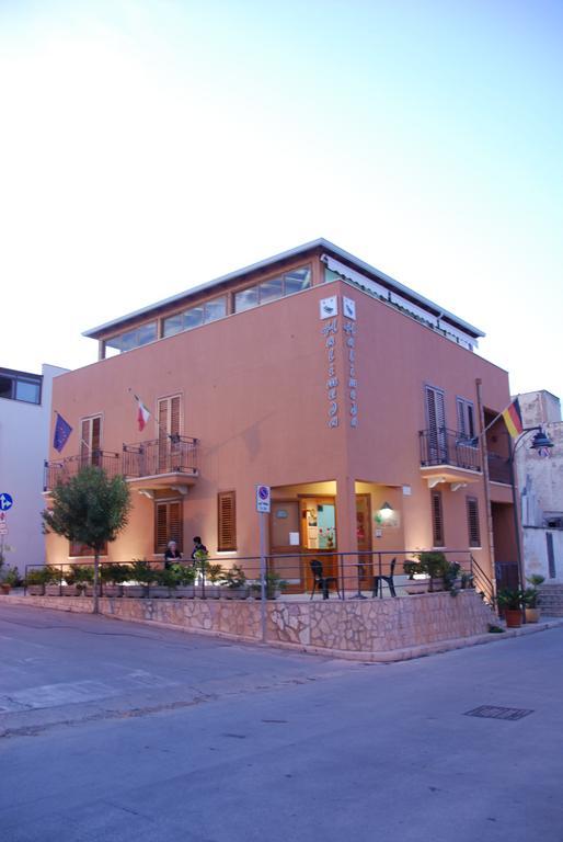 Hotel Halimeda San Vito Lo Capo Exterior photo