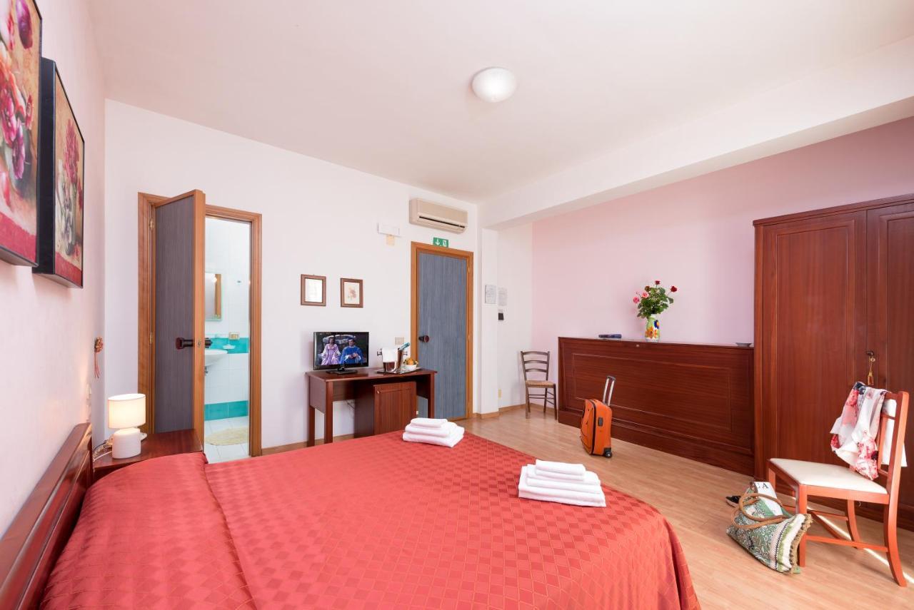 Hotel Halimeda San Vito Lo Capo Exterior photo